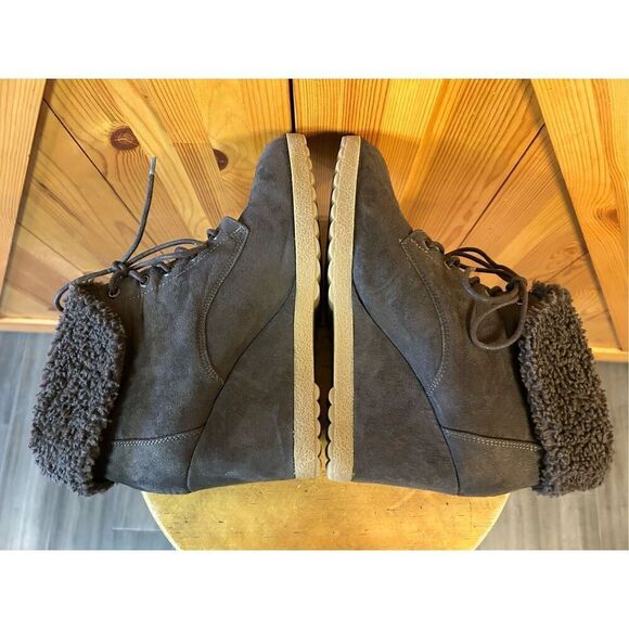 Dana Buchman Brown Lace Up Wedge Ankle Booties Fur Trim Faux Suede Upper Helma 9 - Picture 5 of 6